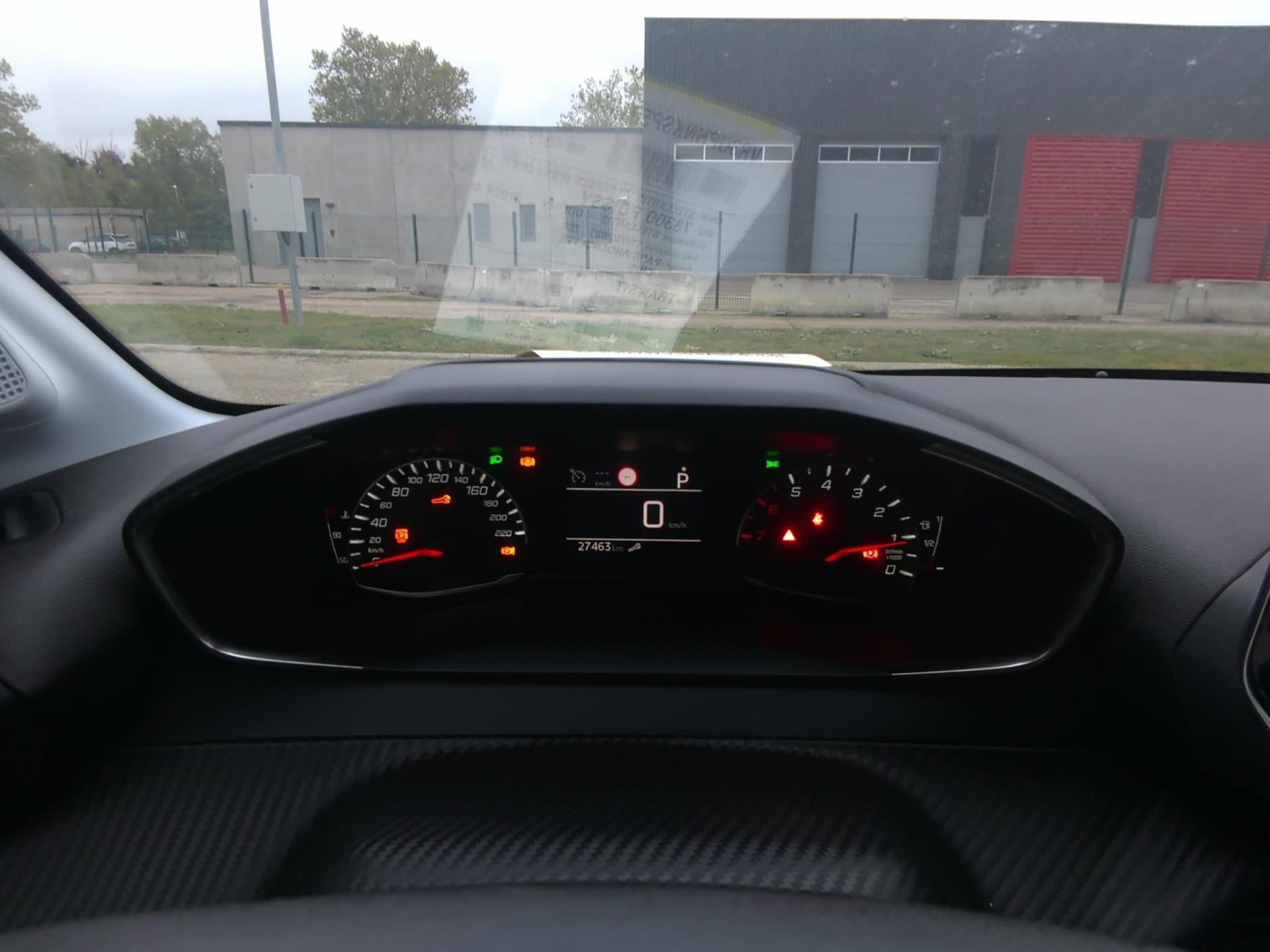 Peugeot 208 PureTech 100 S&S EAT8 Allure 2023