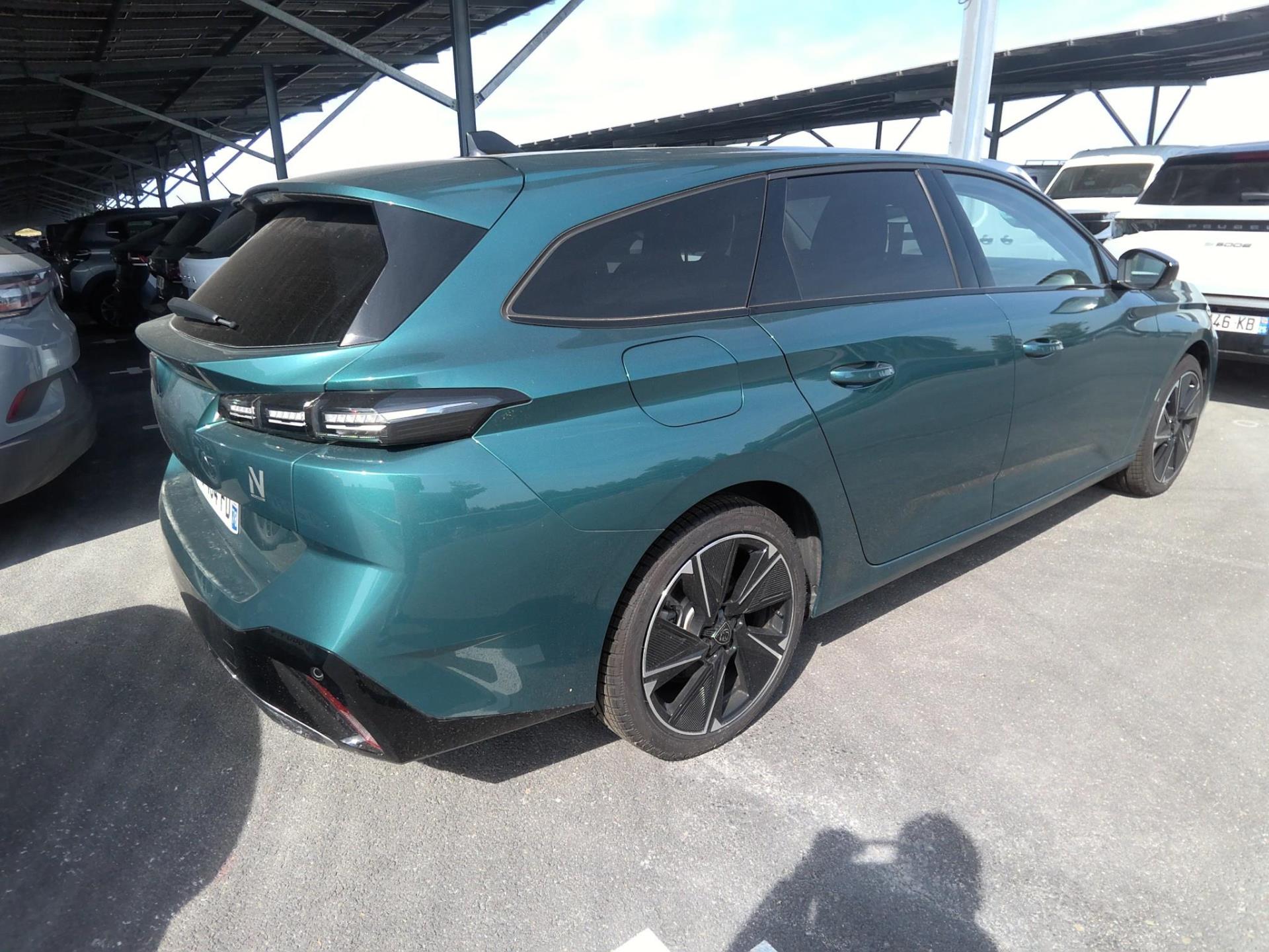 Peugeot 308 SW Electrique 54 kWh 156ch Allure 2025
