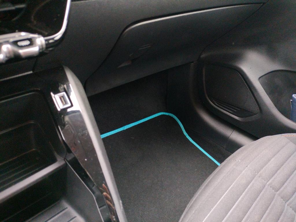 Peugeot 208 BLUEHDI 100 S&S BVM6 ACTIVE BUSINESS R 2021