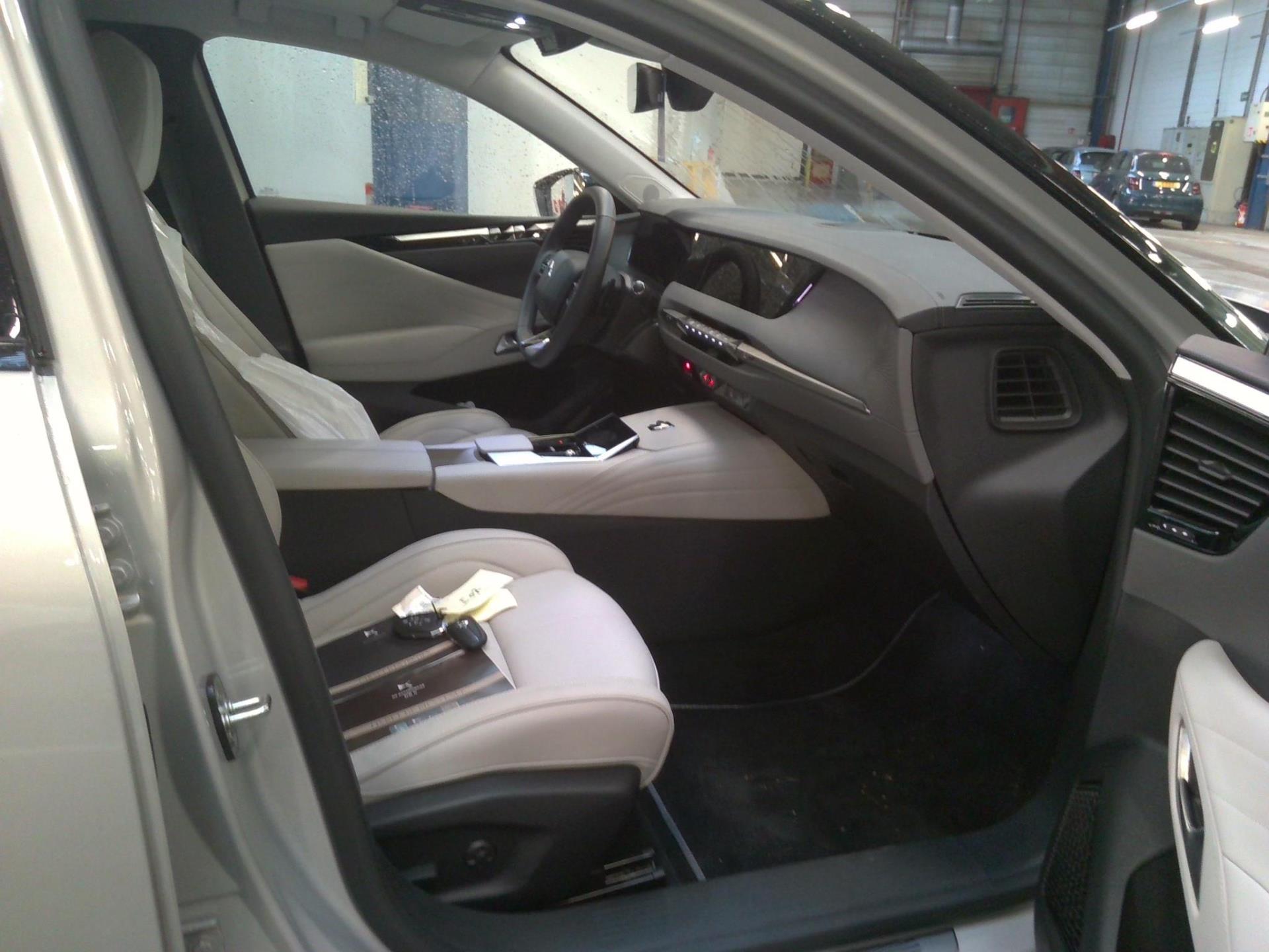 DS DS 4 Hybride E-Tense 225 EAT8 Esprit de Voyage 2023