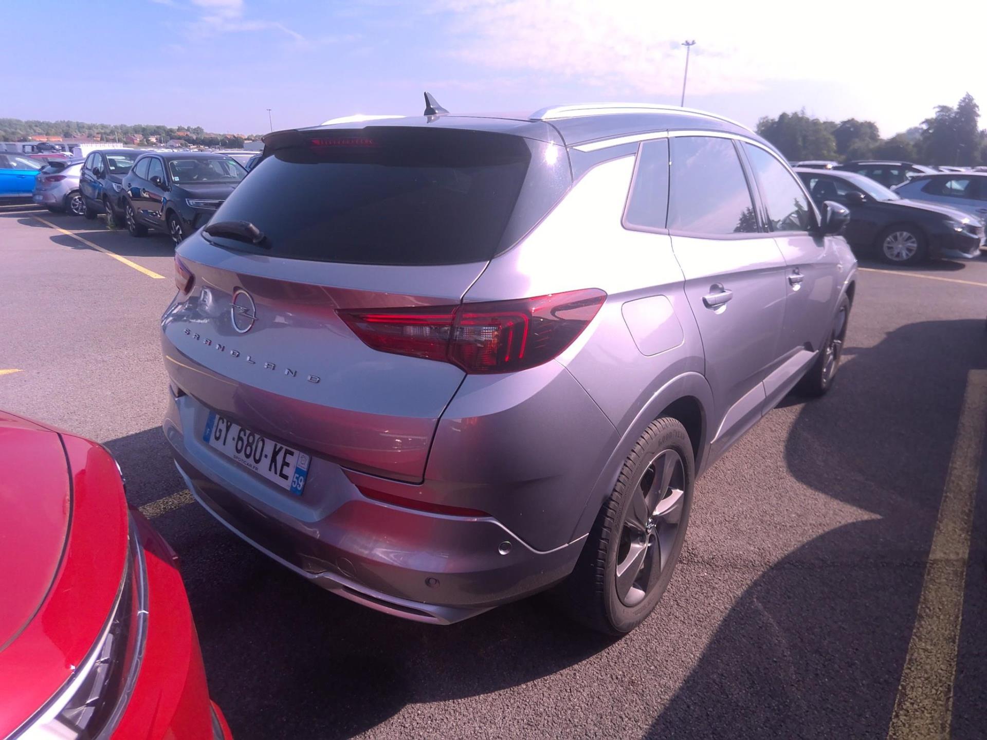 Opel Grandland Hybrid4 300 ch AWD BVA8 Ultimate 2022