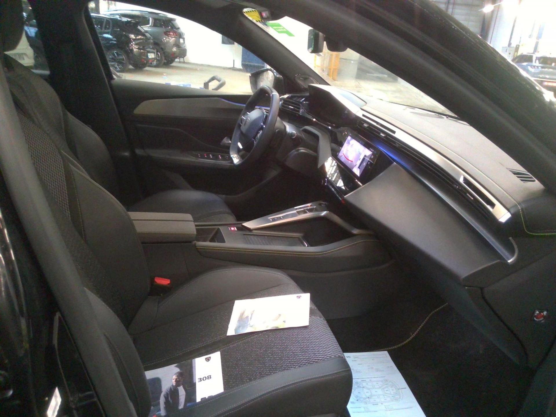 Peugeot 308 SW PHEV 225 e-EAT8 GT 2024