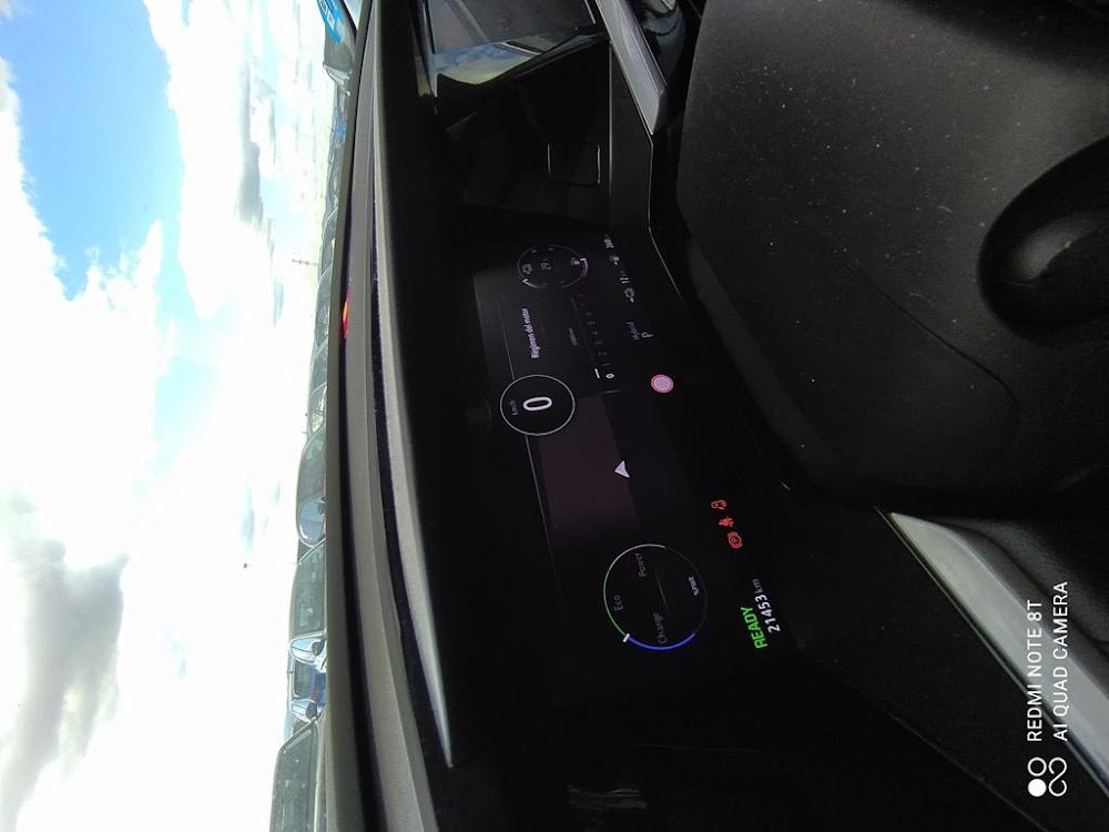 Foto Opel Grandland PHEV 3