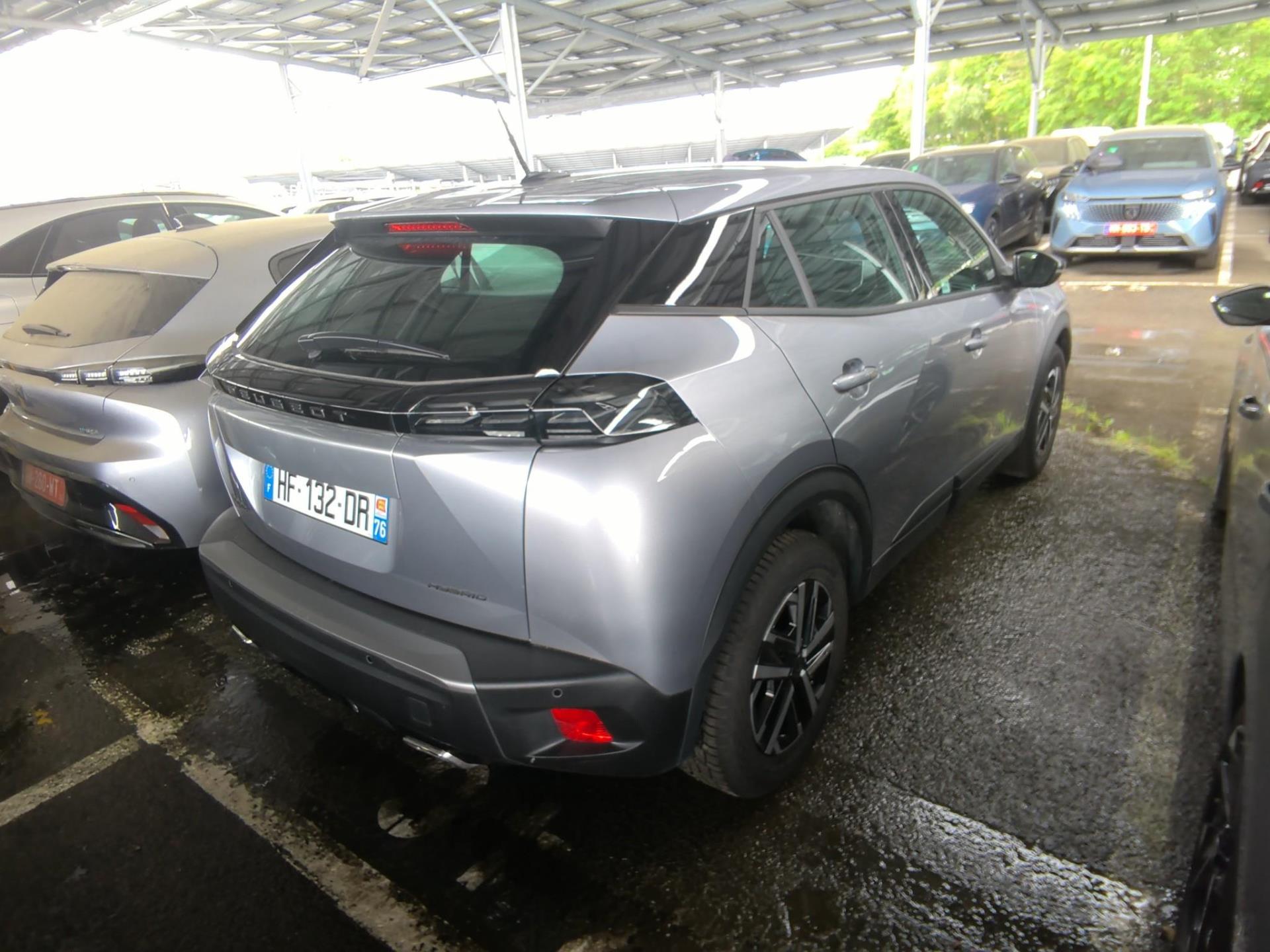 Peugeot 2008 Hybrid 145 ch e-DCS6 Style 2025