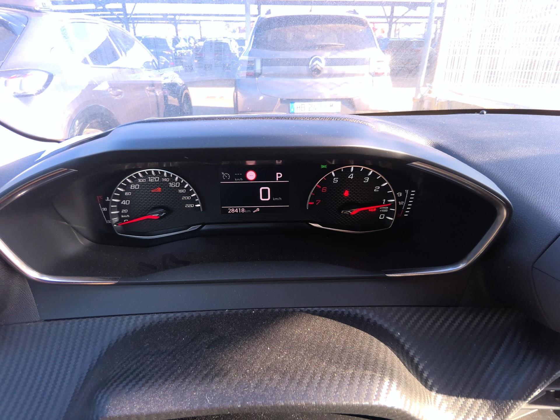 Peugeot 208 PureTech 100 S&S EAT8 Allure 2023