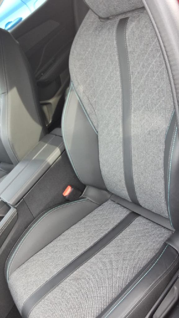 Foto Peugeot 408 8