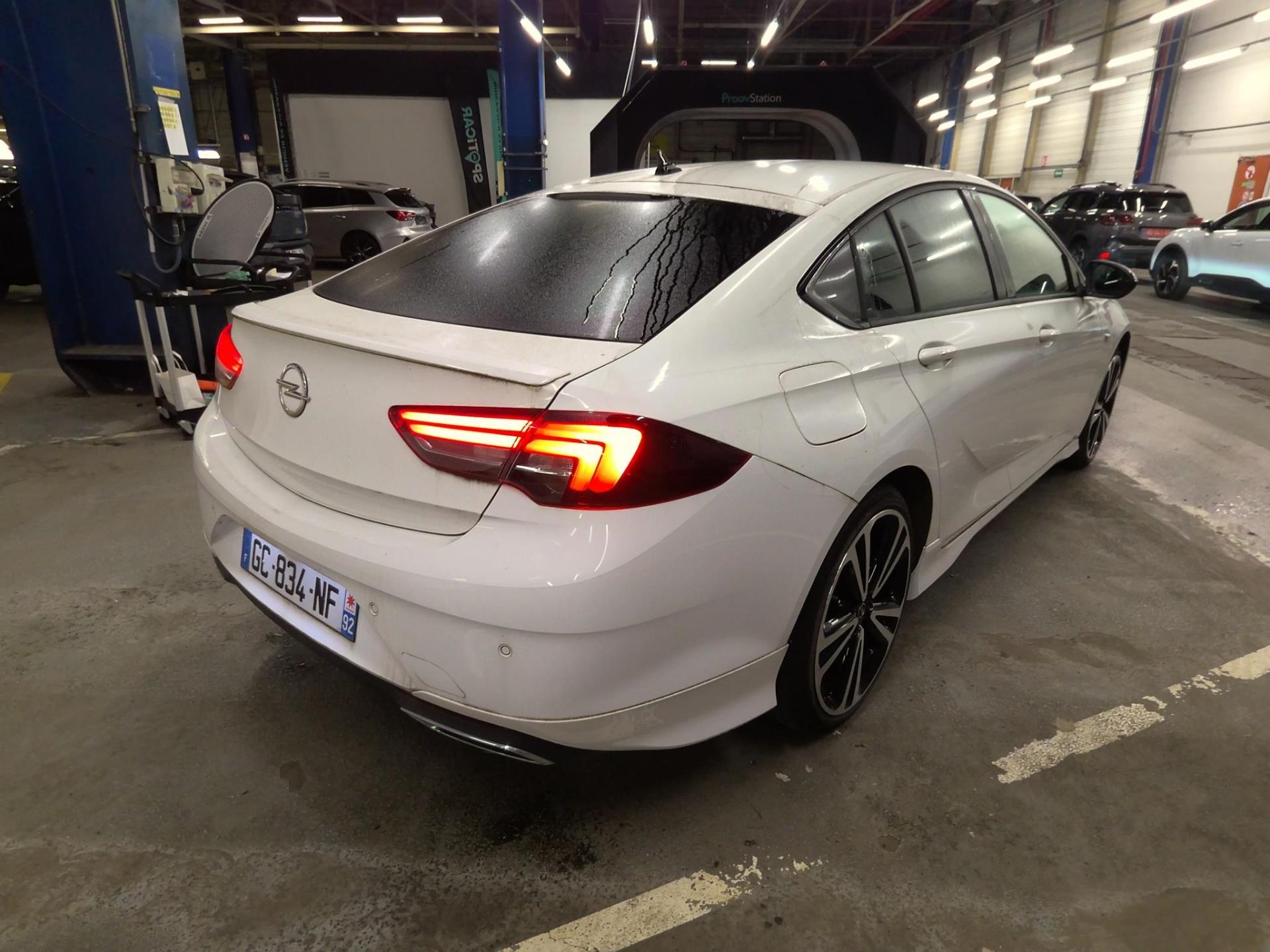 Opel INSIGNIA B GS