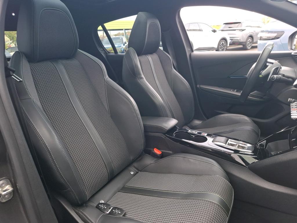 Peugeot 208 PureTech 100 S&S EAT8 GT 2022