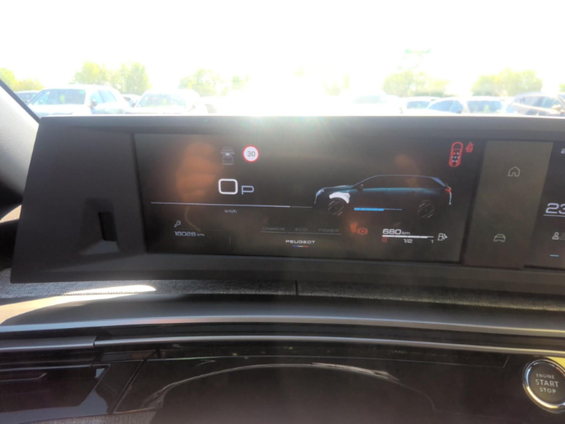 Peugeot 5008 Hybrid 145 ch e-DCS6 Allure 2025