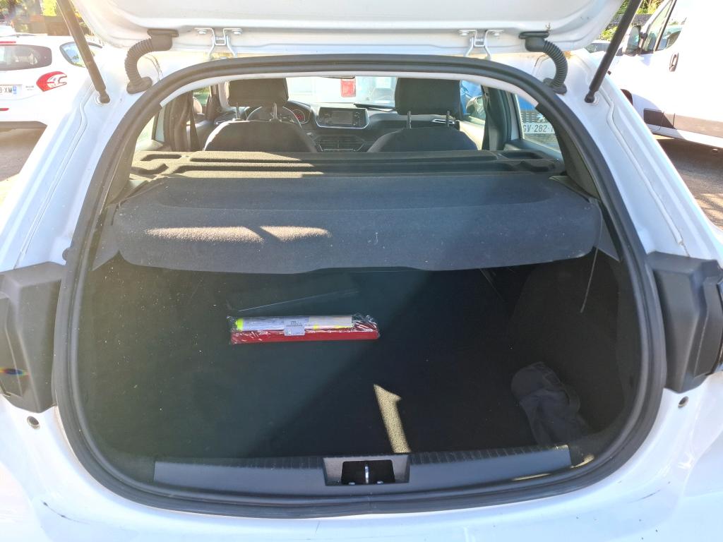 Peugeot 208 BLUEHDI 100 S&S BVM6 PREMIUM 2021