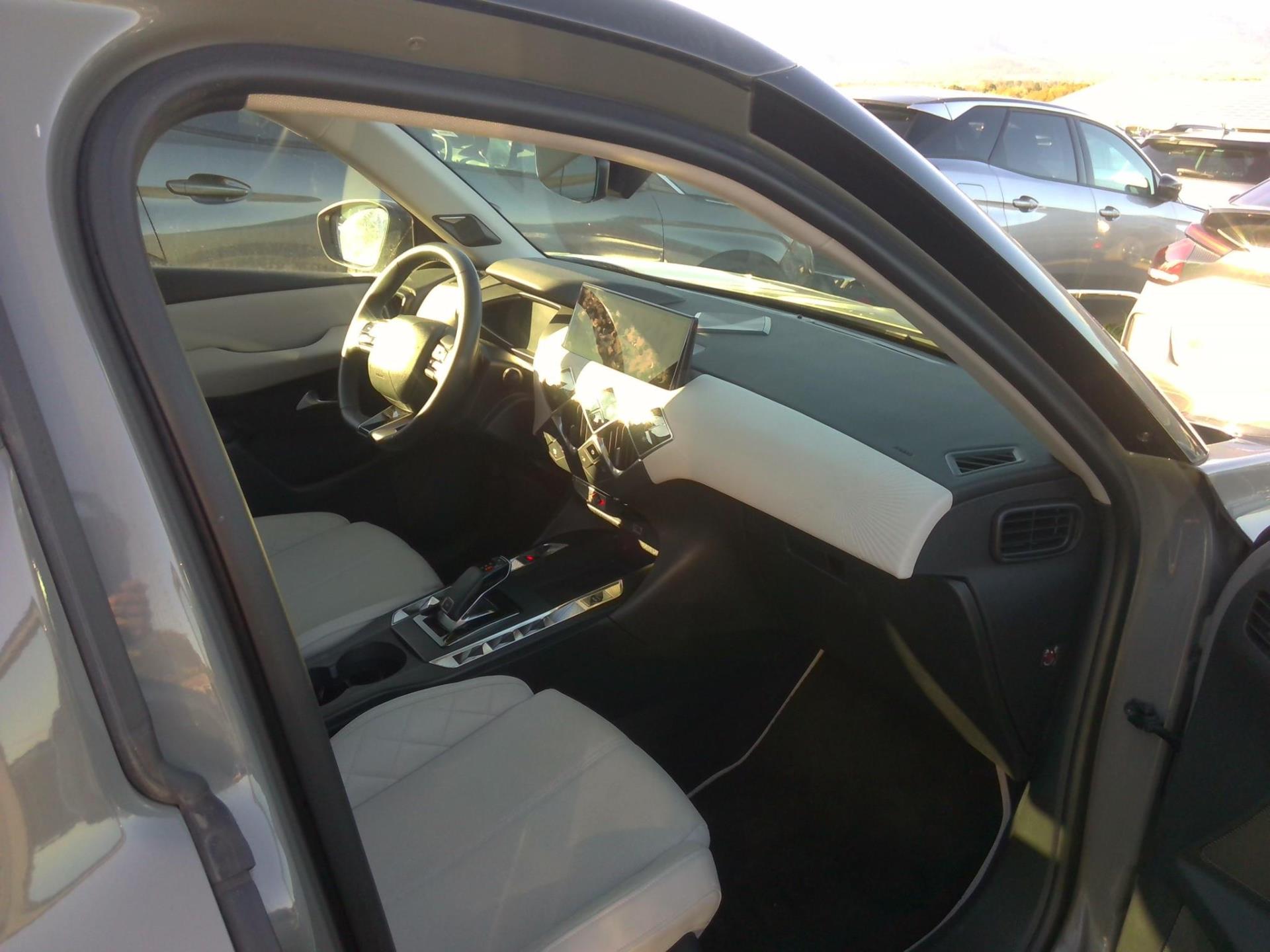 DS DS 3 PureTech 130 EAT8 Esprit de Voyage 2024