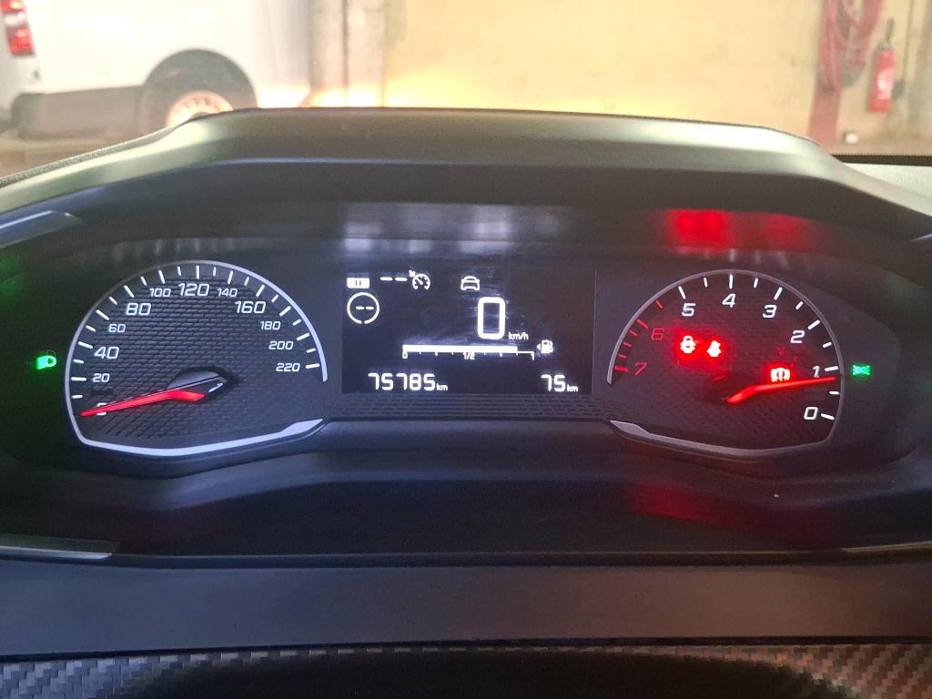 Peugeot 208 BLUEHDI 100 S&S BVM6 PREMIUM PACK 2021