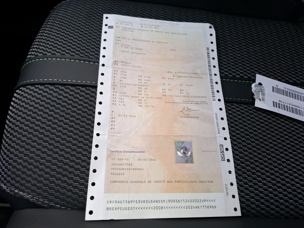 Peugeot 2008 PureTech 130 S&S EAT8 GT 2024