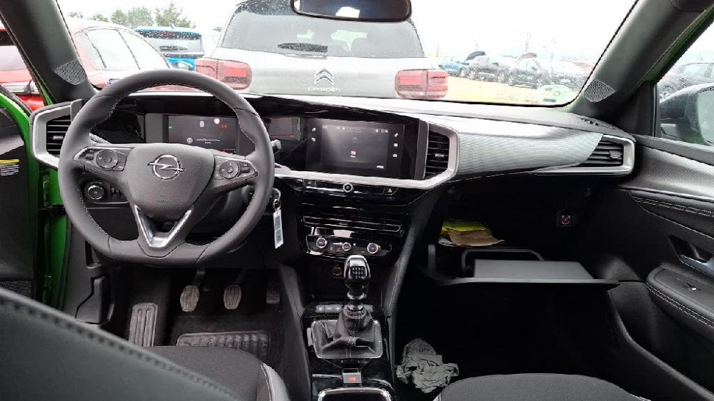 Foto Opel Astra 14