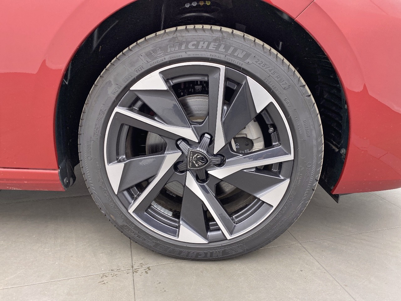 Peugeot 308 Hybrid 136 e-DCS6 Active Pack 2023