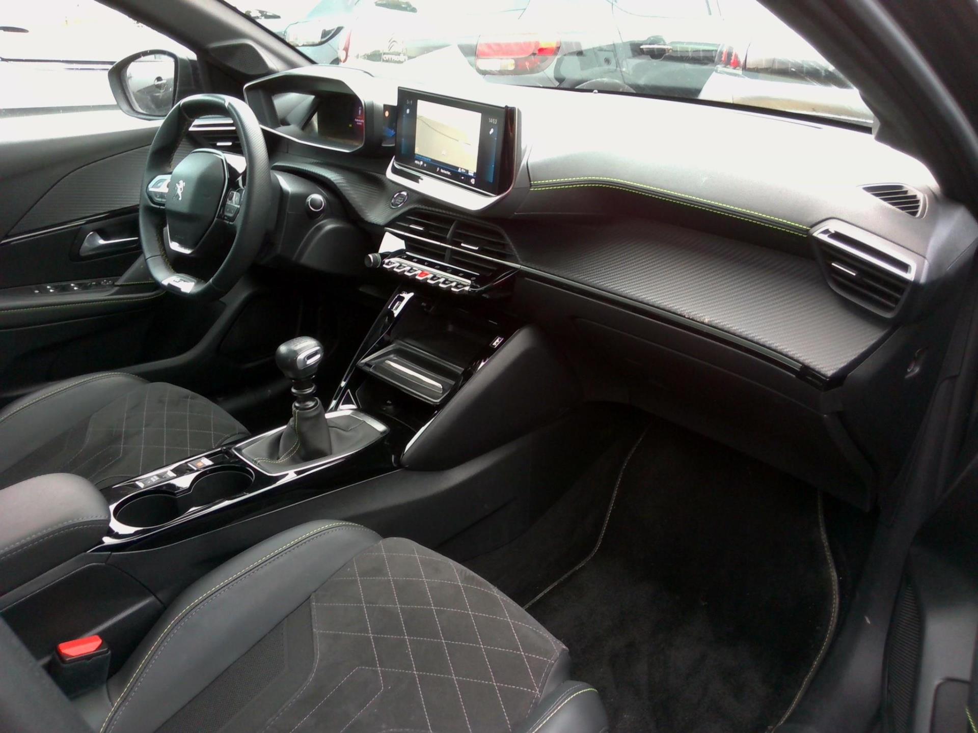 Peugeot 208 PureTech 100 S&S BVM6 GT Pack 2022