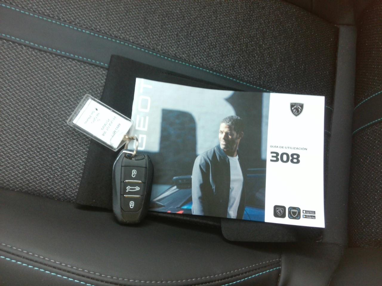 Foto Peugeot 308 8