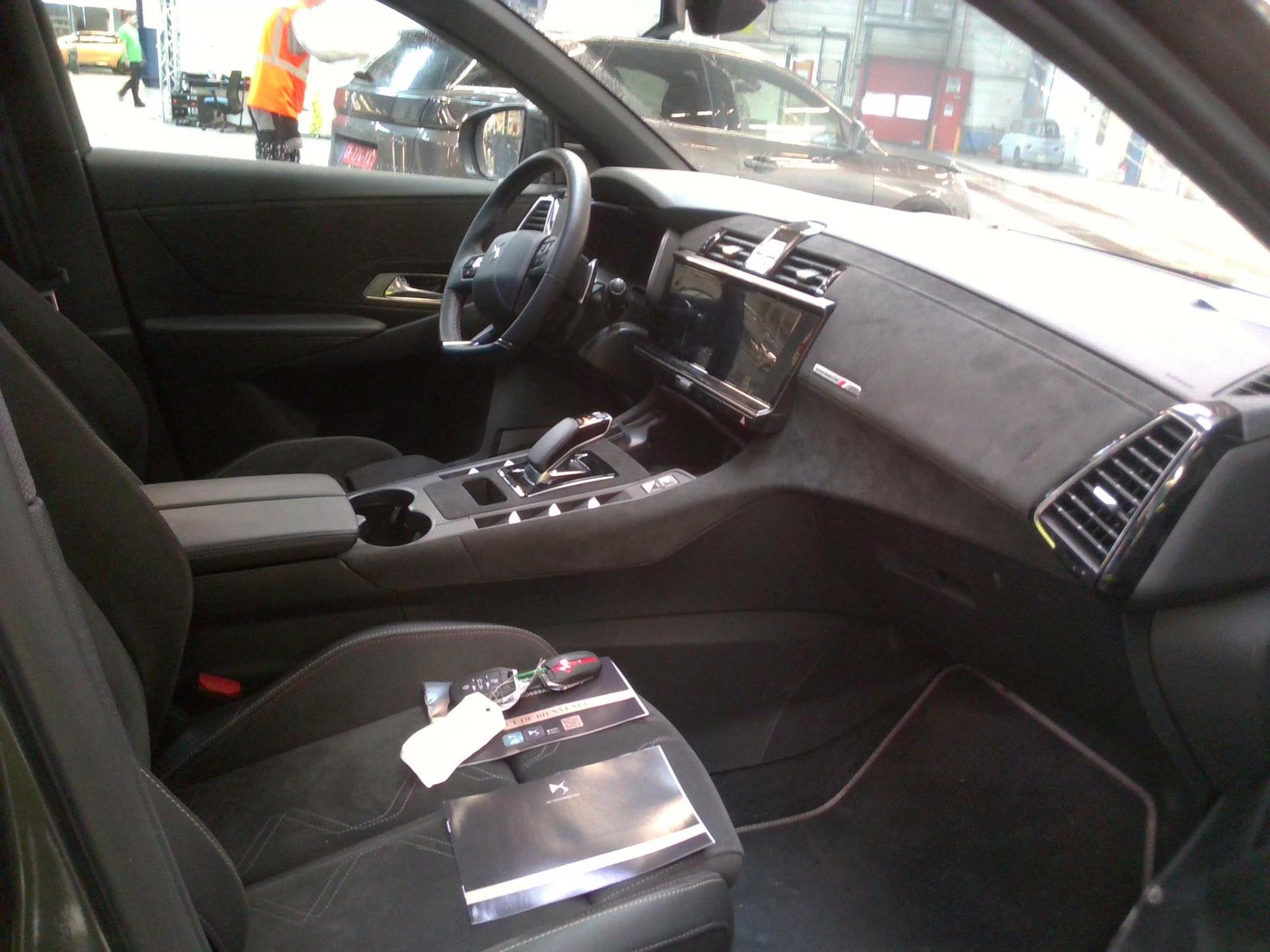 DS DS7 Crossback Hybride E-Tense 300 EAT8 4x4 Performance Line+ 2022