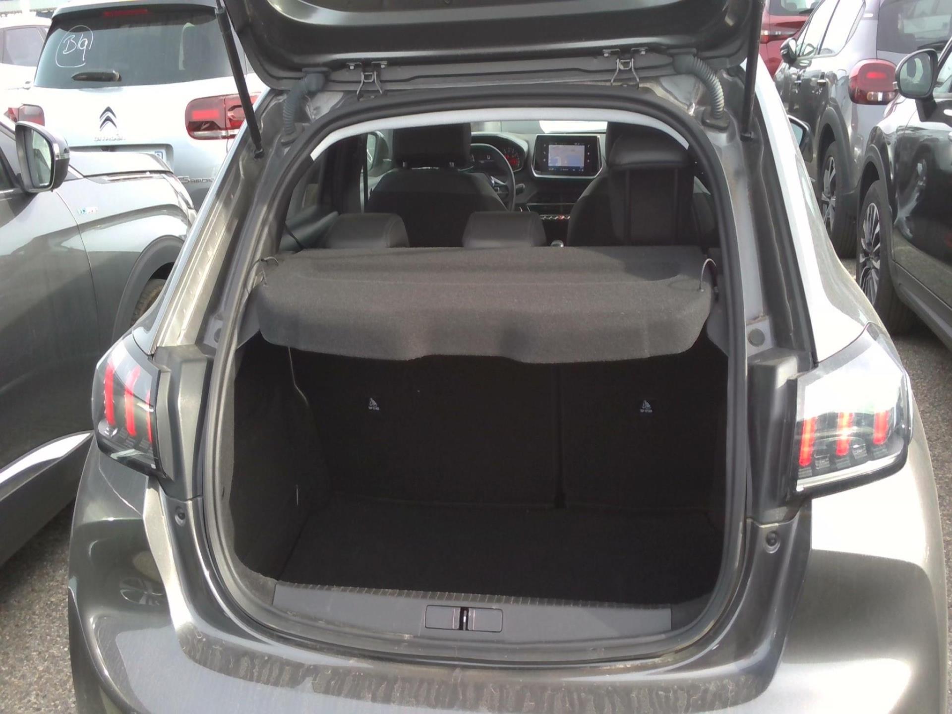 Peugeot 208 PureTech 100 S&S BVM6 Allure 2023
