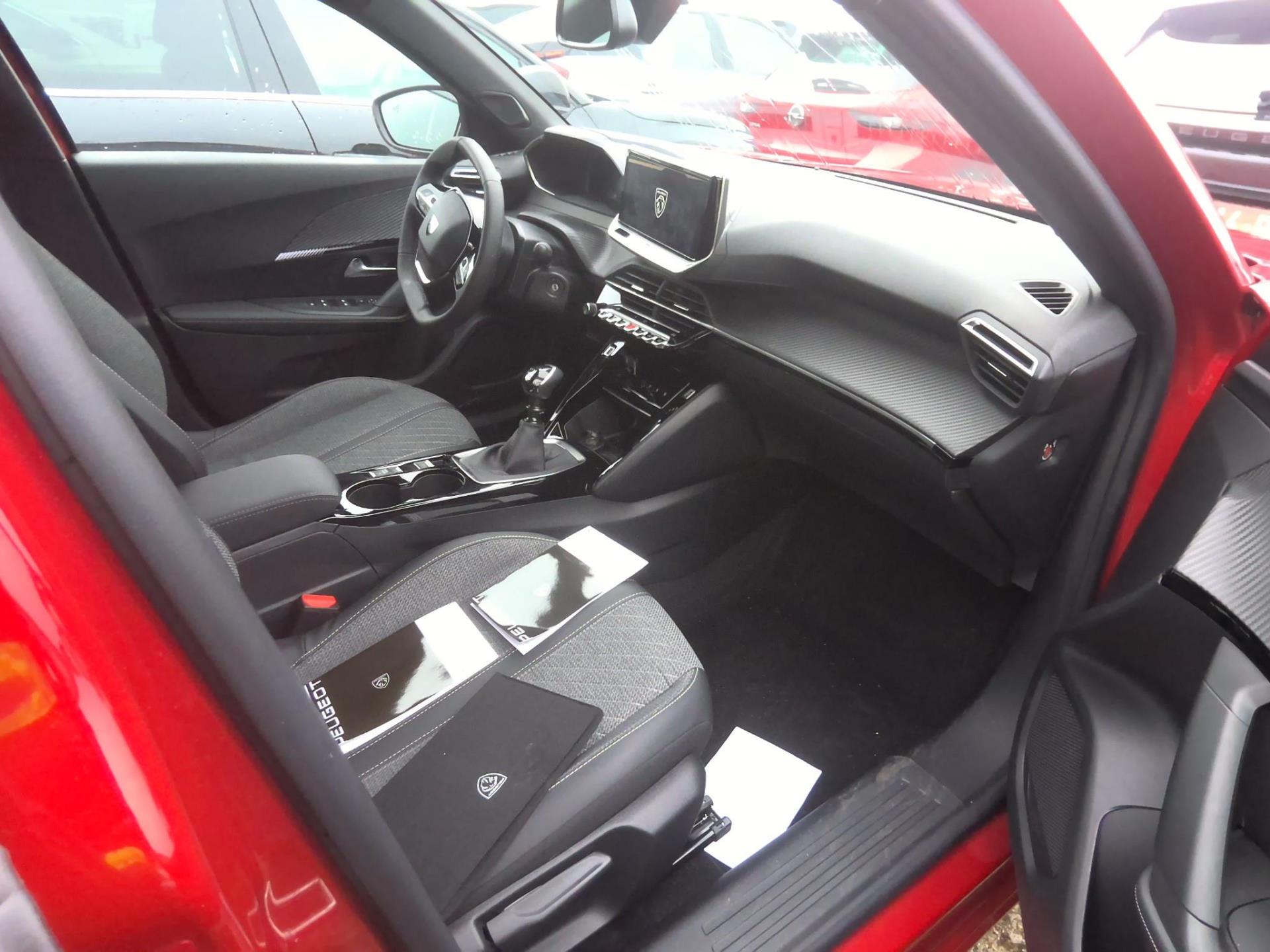 Peugeot 2008 100 S&S BVM6 Allure 2024