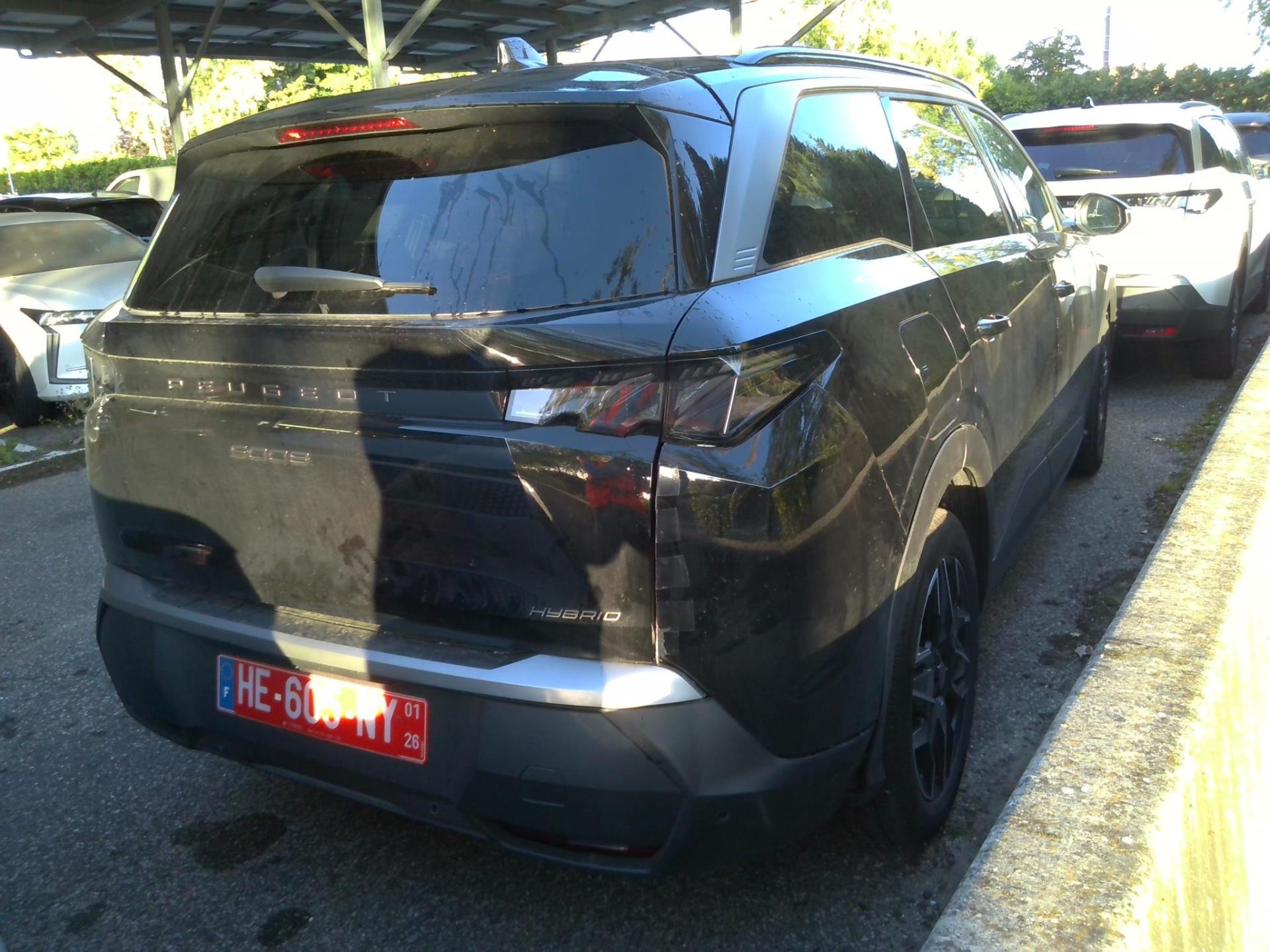 Peugeot 5008 Hybrid 145 ch e-DCS6 GT 2025