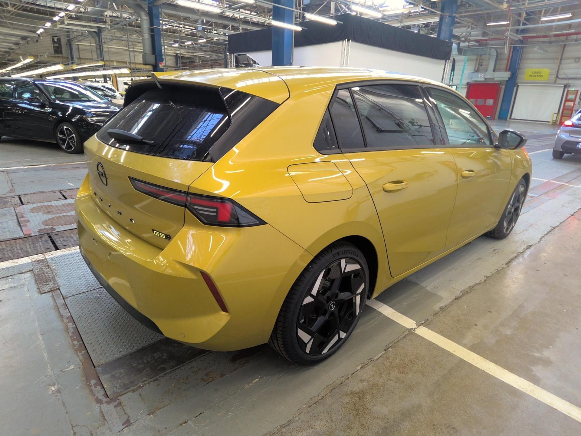 Opel Astra Hybride Rechargeable 225 ch BVA8 GSe 2023