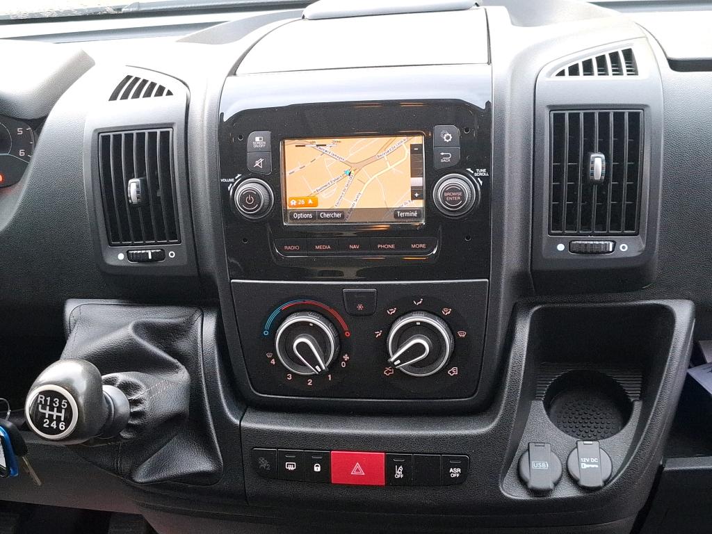 Peugeot BOXER TOLE 330 L1H1 BLUEHDI 120 S&S ASPHALT 2021