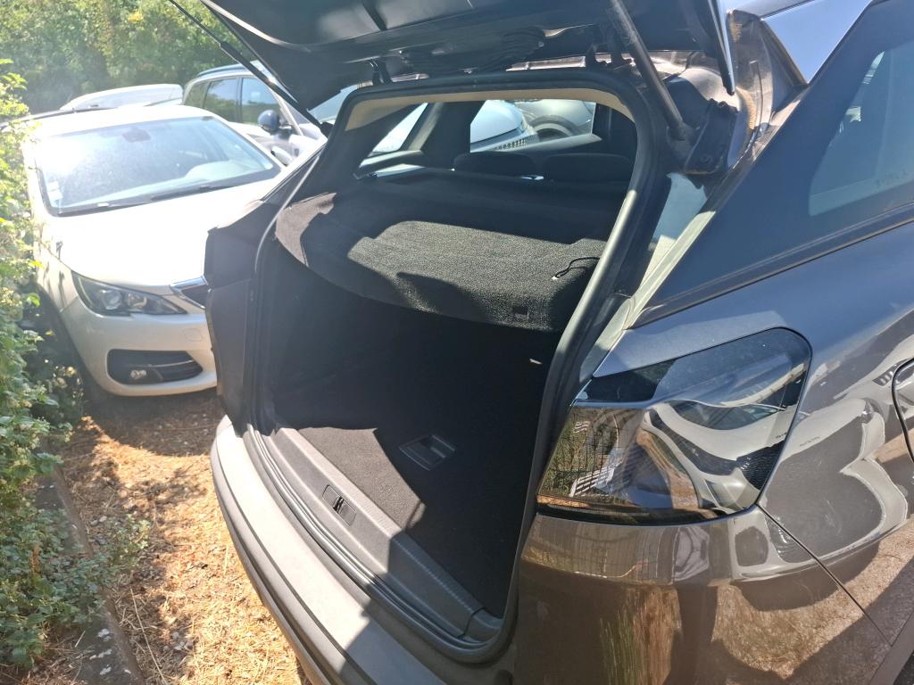 Peugeot 3008 BlueHDi 130ch S&S EAT8 Active Pack 2021