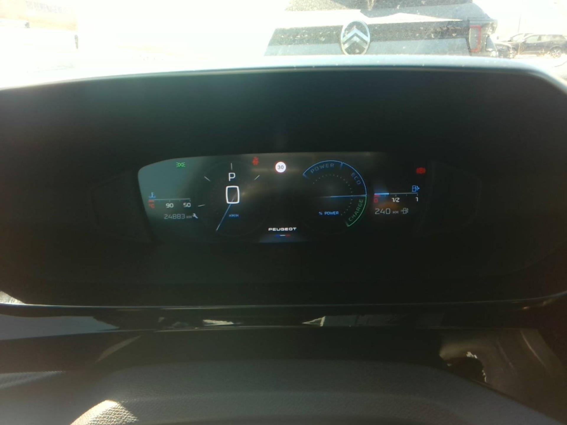 Peugeot 308 Hybrid 145 e-DCS6 GT 2025