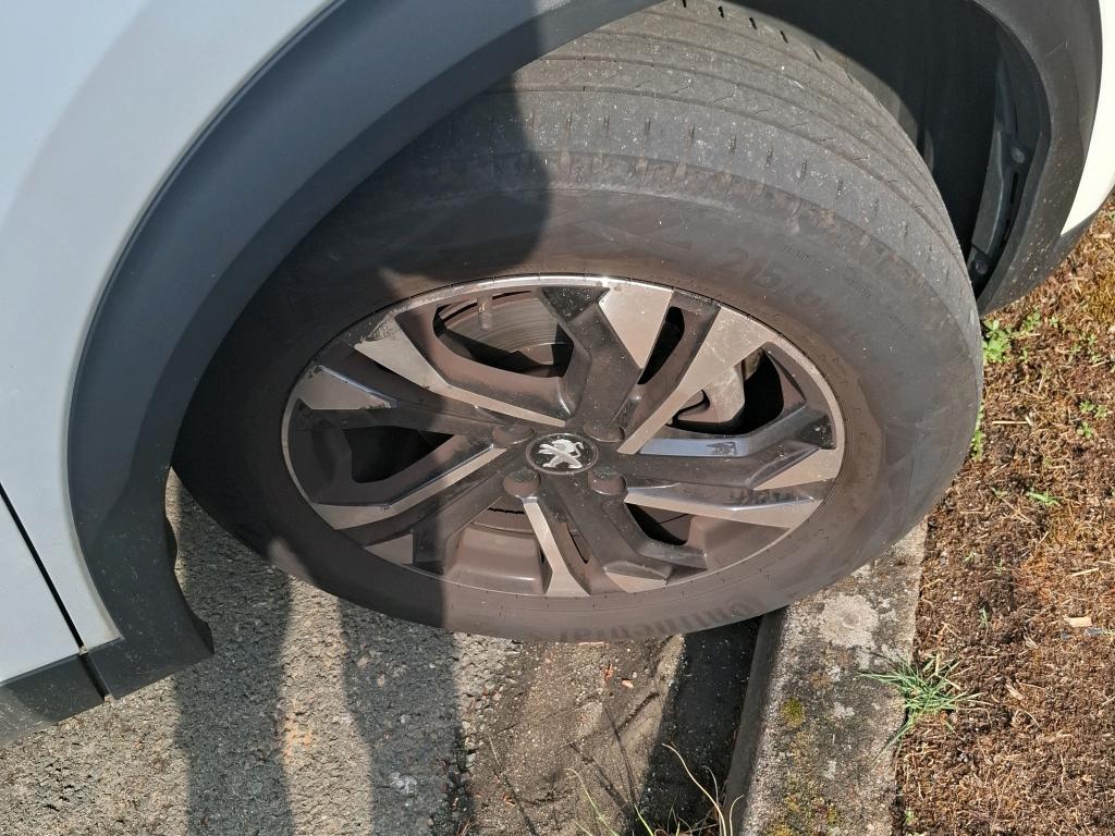 Peugeot 2008 PureTech 130 S&S EAT8 Allure Pack 2023