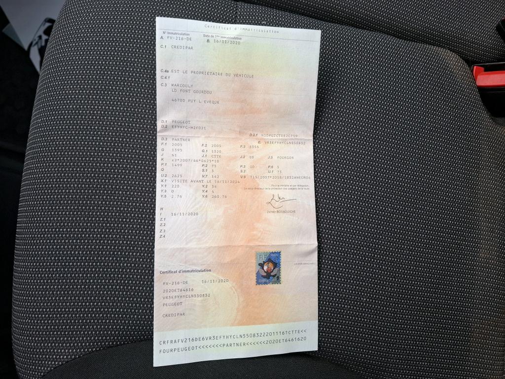 Peugeot PARTNER FOURGON STANDARD 650 KG BLUEHDI 100 S&S BVM5 PREMIUM 2020