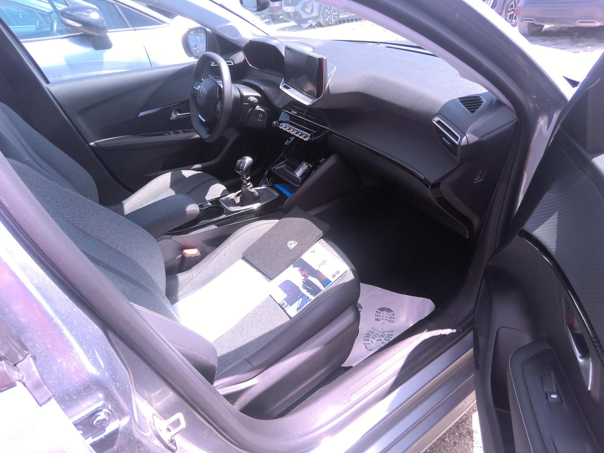 Peugeot 208 100 S&S BVM6 Allure 2024