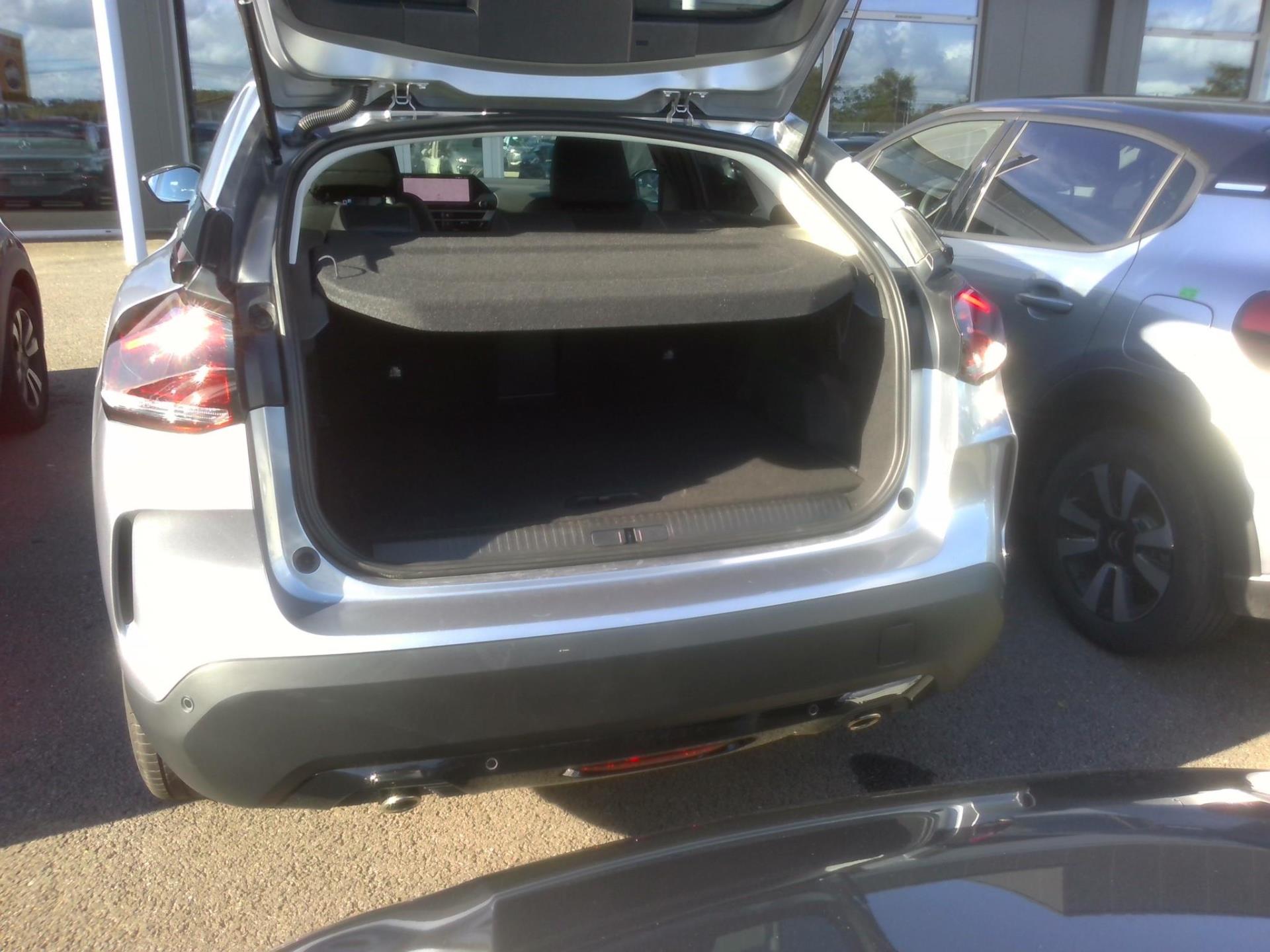 Citroen C4 PureTech 130 S&S EAT8 Shine Pack 2023