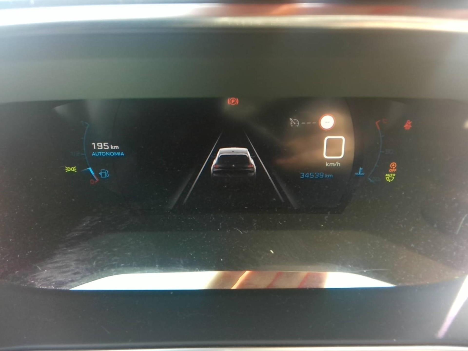 Peugeot 208 BlueHDi 100 S&S BVM6 Allure Pack 2023