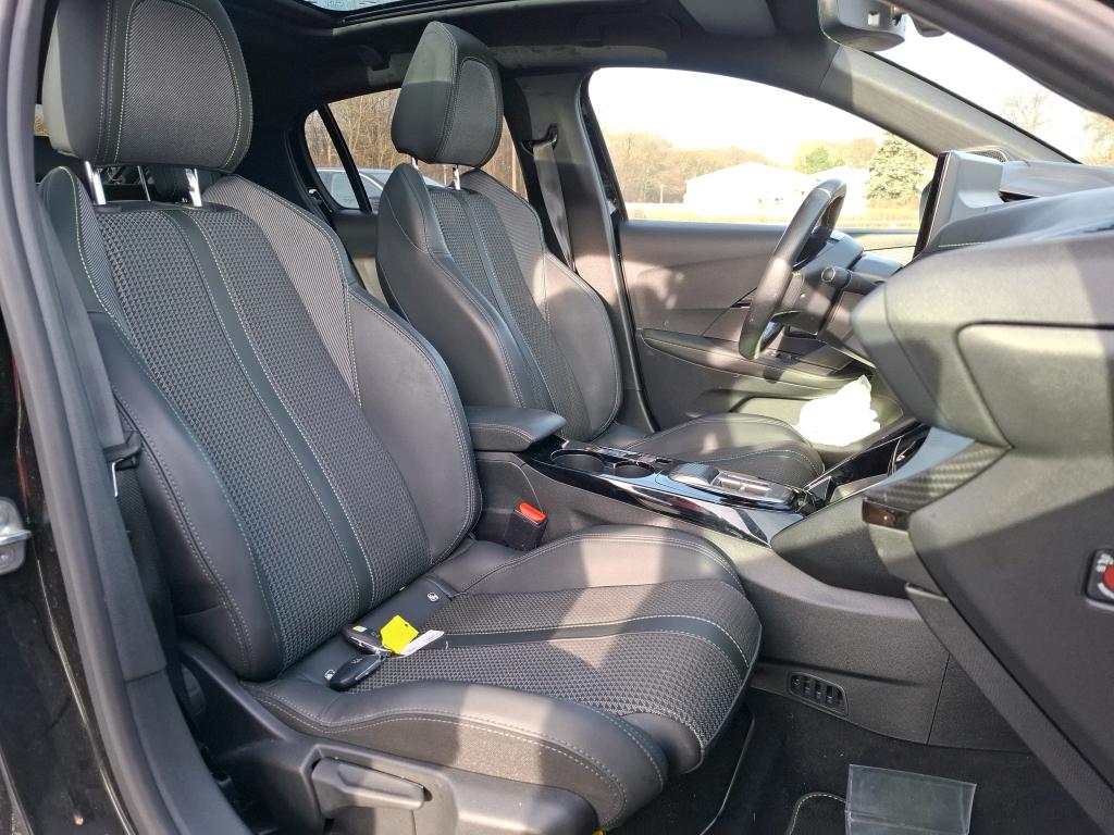 Peugeot 208 Electrique 50 kWh 136ch GT 2022