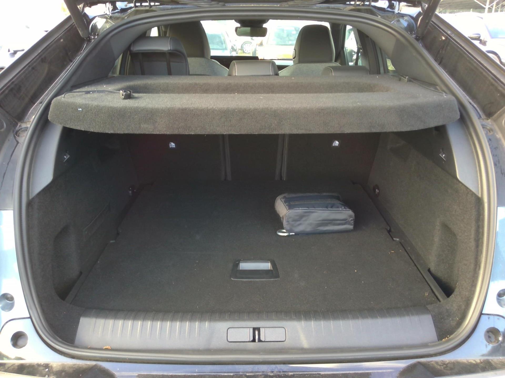 Peugeot 3008 Electrique 210 ch 73 kWh GT 2025