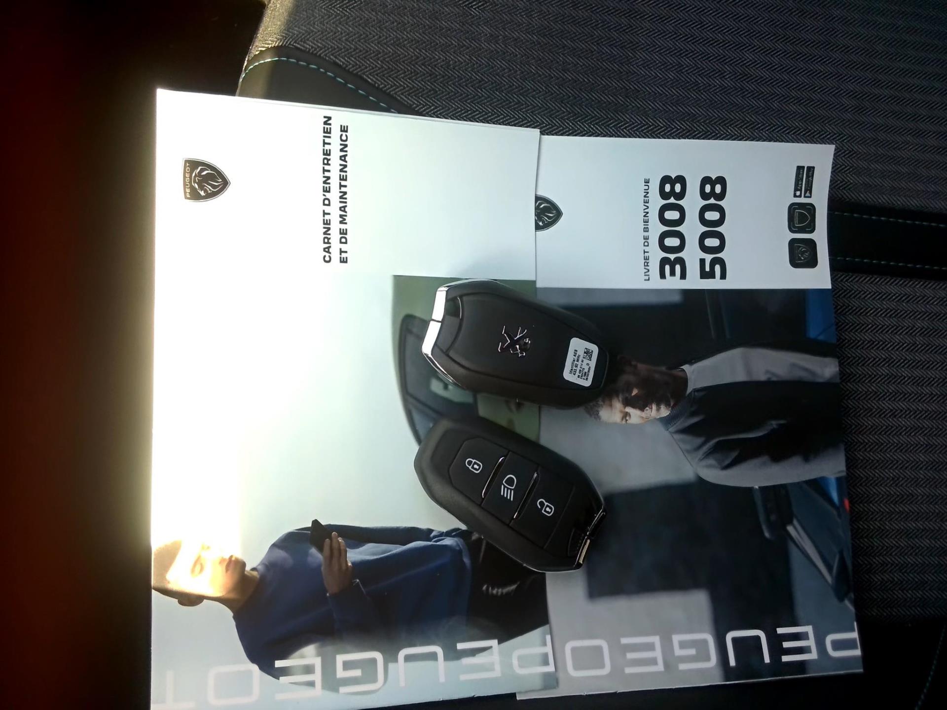 Peugeot 3008 Hybrid 180 e-EAT8 Allure Pack 2024