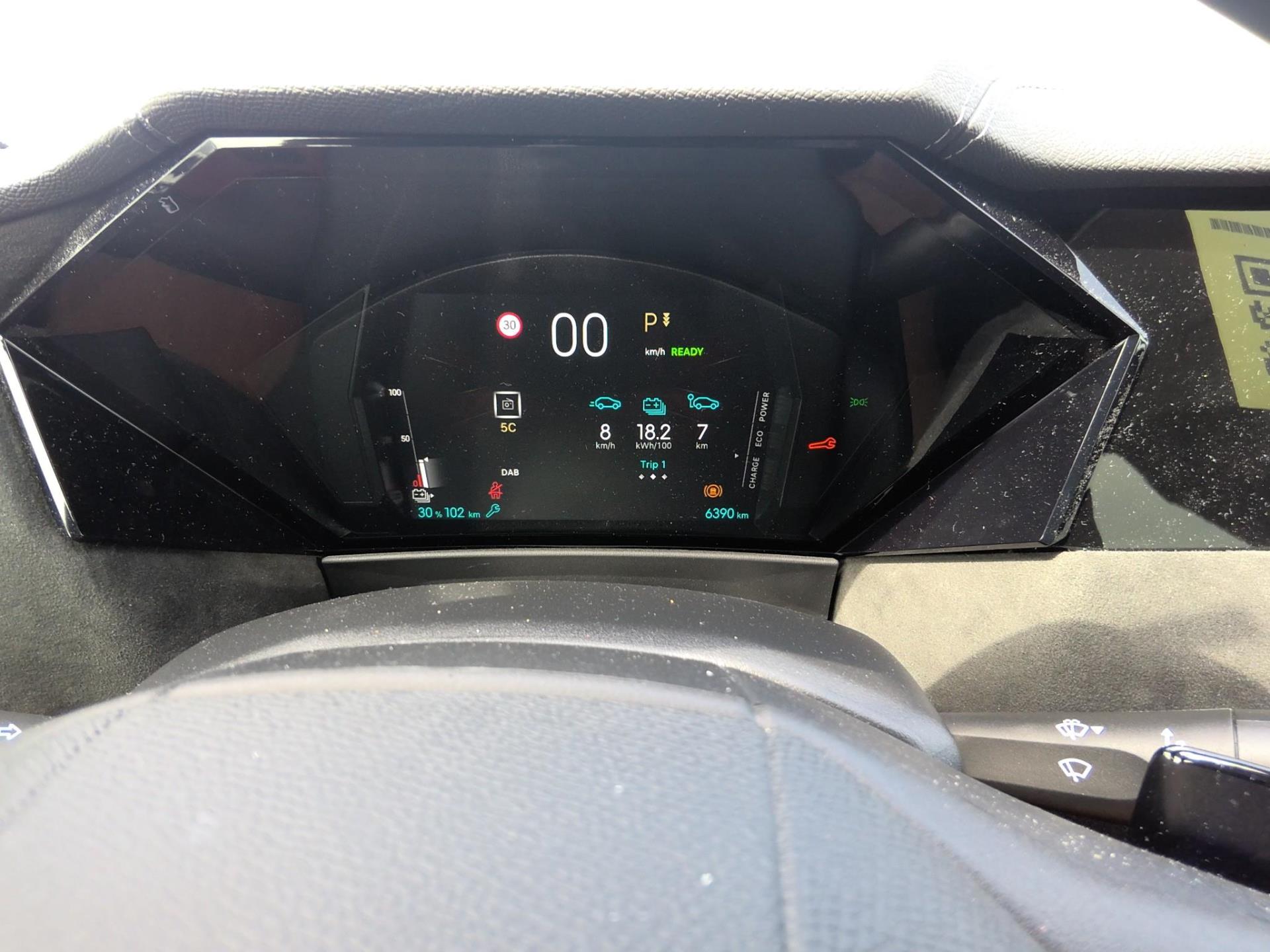 DS N°4 E-Tense Etoile - Alcantara 2024