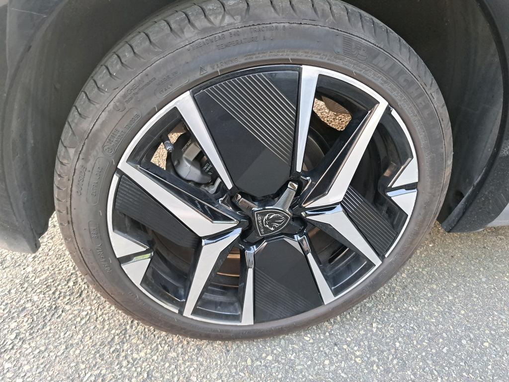 Peugeot 208 Hybrid 110 e-DCS6 GT 2025