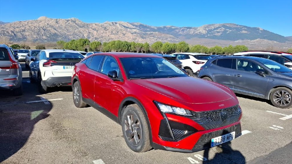 Foto Peugeot 408 6