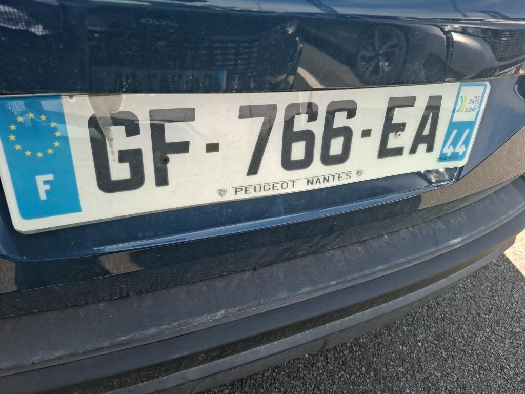 Peugeot 3008 BlueHDi 130ch S&S EAT8 Active Pack 2022