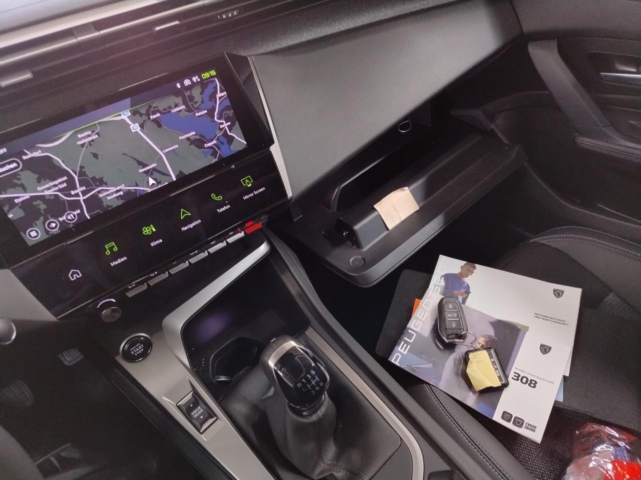 Peugeot 308 III