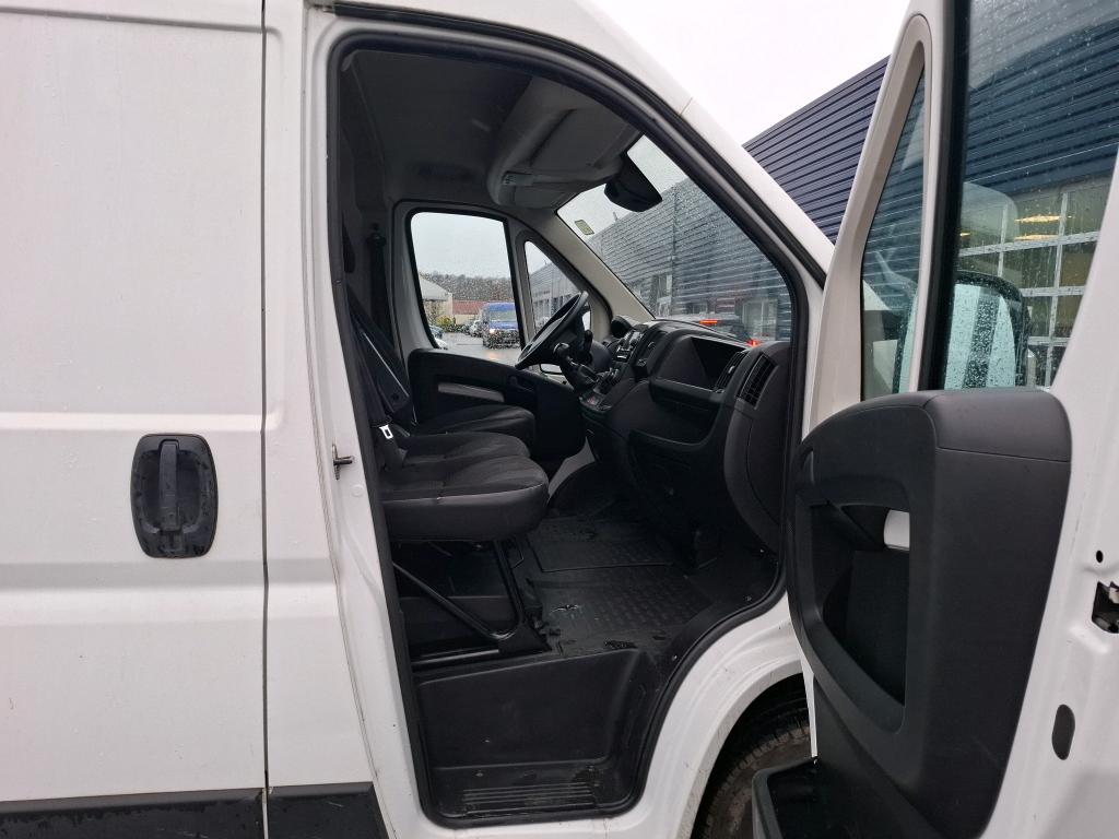 Peugeot BOXER TOLE 333 L2H2 BLUEHDI 120 S&S ASPHALT 2019