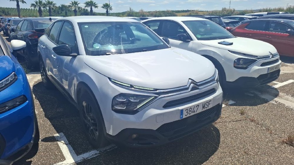 Foto Citroën C4 X 6