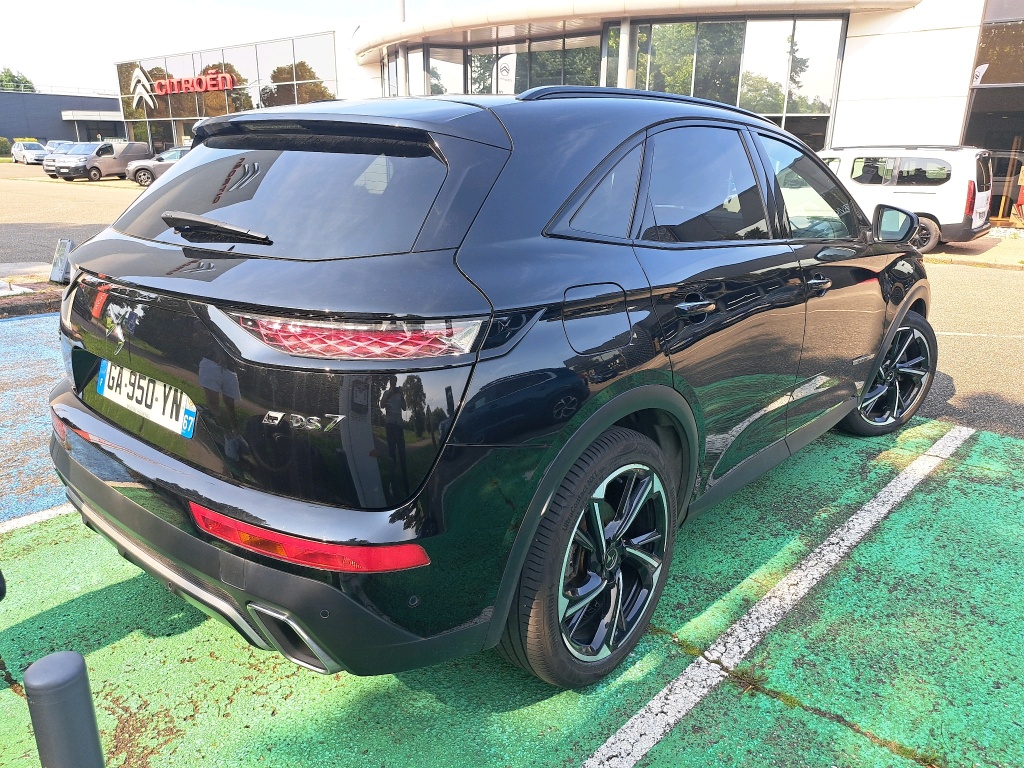 DS DS7 Crossback Hybride E-Tense 300 EAT8 4x4 Louvre 2021
