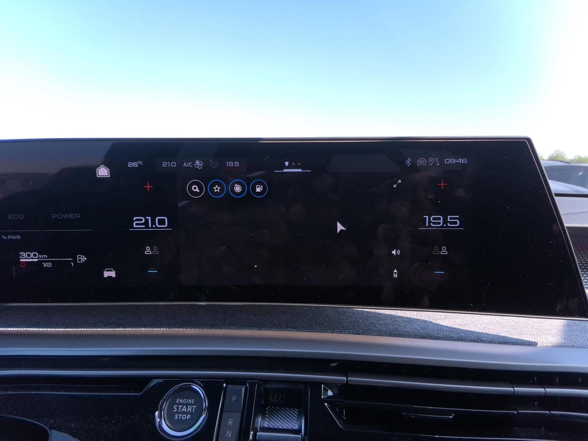 Peugeot 3008 Hybrid 136 e-DCS6 GT 2025