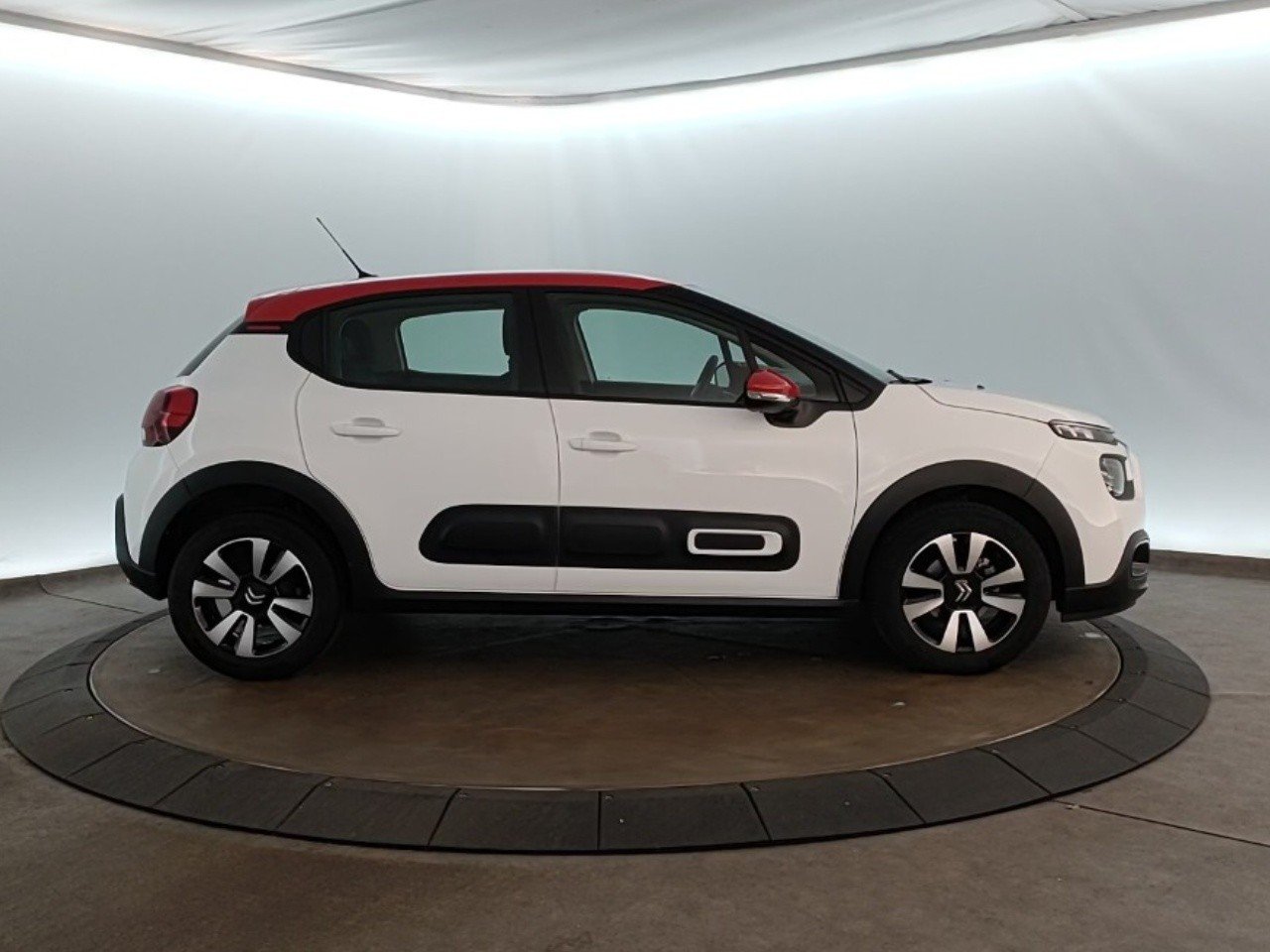Citroen C3 PureTech 83 S&S BVM5 Shine 2021