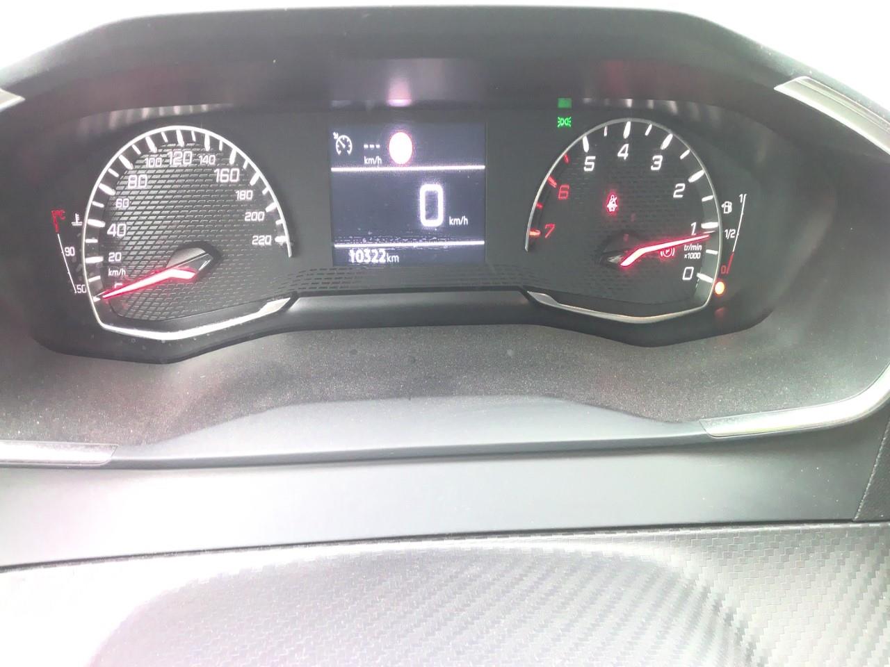 Foto Peugeot 208 10