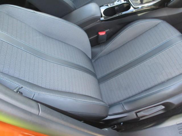 Foto Peugeot 2008 11