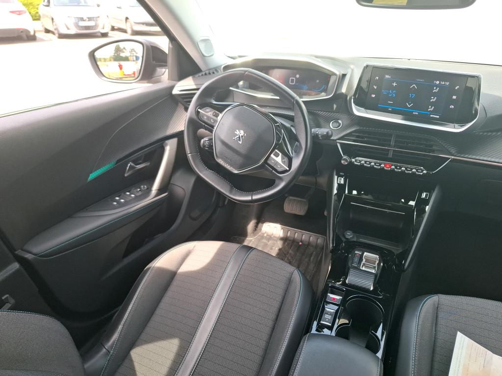 Peugeot 2008 BlueHDi 130 S&S EAT8 Allure Pack 2022